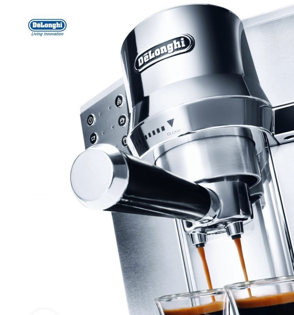 De'Longhi Espresso&Cappuccino Coffee Machine Silver Colour EC850.M